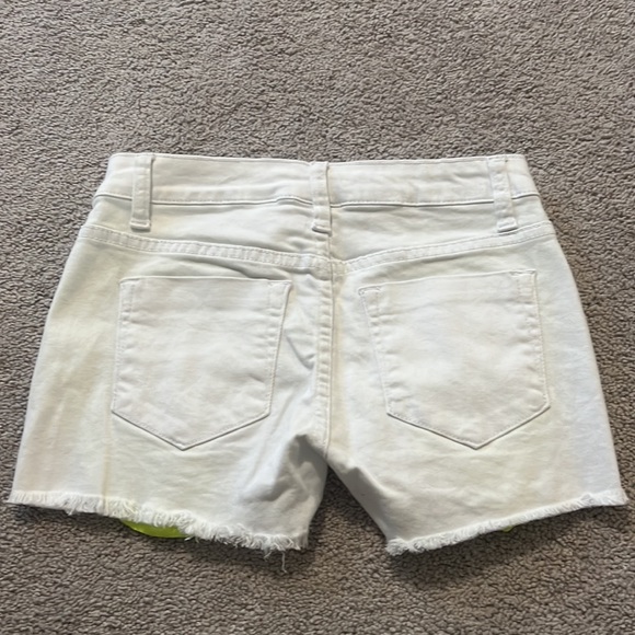 Vintage Havana denim shorts - Picture 2 of 3